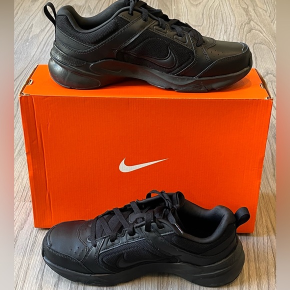 Nike Other - Nike Defy All Day Men's Training Shoes 9.5 M US
